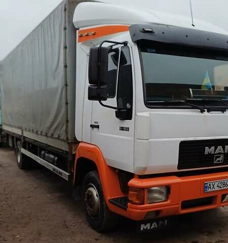 Белый МАН 9.163, объемом двигателя 4.6 л и пробегом 500 тыс. км за 11000 $, фото 1 на Automoto.ua