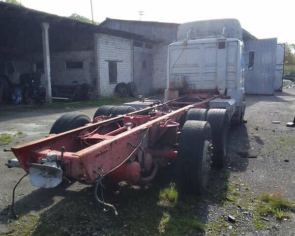 МАН Командор 1987 в Мукачеве на Automoto.ua Белый МАН Командор, объемом двигателя 12 л и пробегом 500 тыс. км за 2700 $, фото 6 на Automoto.ua