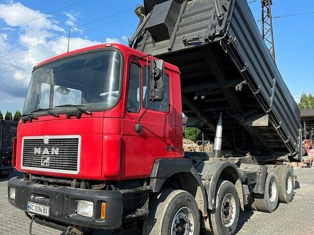 Красный МАН Ф 2000, объемом двигателя 0 л и пробегом 1000 тыс. км за 27000 $, фото 2 на Automoto.ua