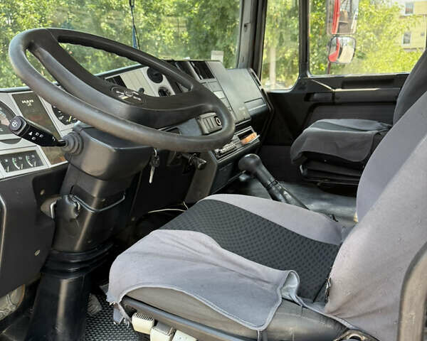 Червоний МАН F 2000, об'ємом двигуна 12 л та пробігом 1 тис. км за 33555 $, фото 7 на Automoto.ua