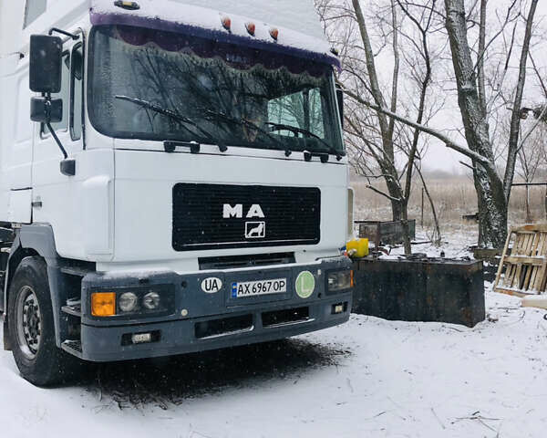 МАН Ф 2000, объемом двигателя 0 л и пробегом 1000 тыс. км за 16000 $, фото 1 на Automoto.ua