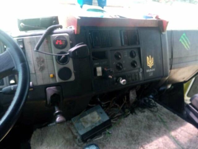 Желтый МАН Ф 2000, объемом двигателя 12.8 л и пробегом 1 тыс. км за 7800 $, фото 3 на Automoto.ua