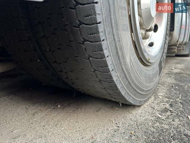 Серый МАН Ф 2000, объемом двигателя 11.97 л и пробегом 800 тыс. км за 6200 $, фото 10 на Automoto.ua