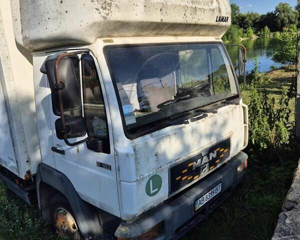 Белый МАН Л 2000, объемом двигателя 4.58 л и пробегом 377 тыс. км за 5800 $, фото 1 на Automoto.ua