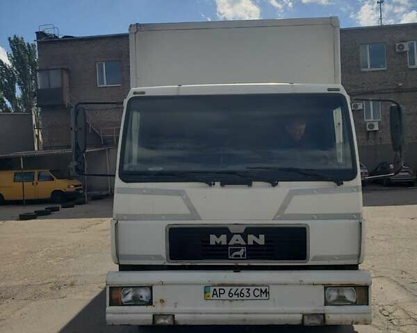 Белый МАН Л 2000, объемом двигателя 4.6 л и пробегом 100 тыс. км за 7900 $, фото 1 на Automoto.ua
