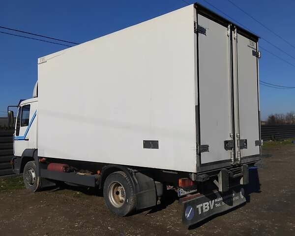 Белый МАН Л 2000, объемом двигателя 4.58 л и пробегом 300 тыс. км за 15500 $, фото 3 на Automoto.ua