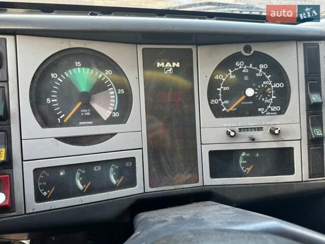 Белый МАН Л 2000, объемом двигателя 4.58 л и пробегом 300 тыс. км за 12500 $, фото 4 на Automoto.ua
