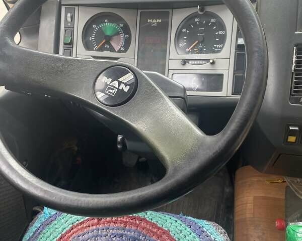 Белый МАН Л 2000, объемом двигателя 4.58 л и пробегом 600 тыс. км за 6000 $, фото 2 на Automoto.ua