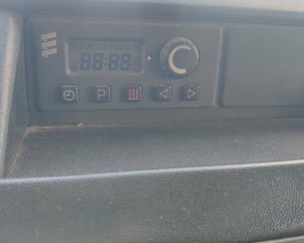 Белый МАН Л 2000, объемом двигателя 6.87 л и пробегом 700 тыс. км за 14000 $, фото 1 на Automoto.ua