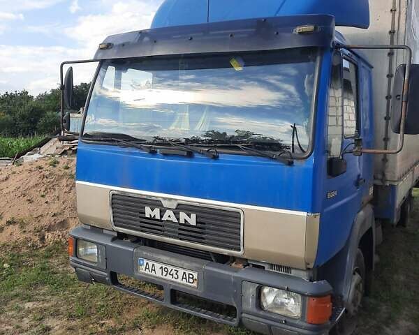 Синий МАН Л 2000, объемом двигателя 6.9 л и пробегом 650 тыс. км за 8000 $, фото 2 на Automoto.ua