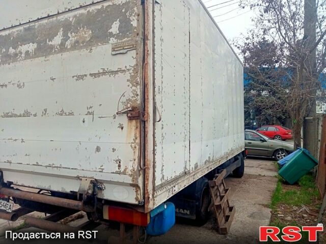 Белый МАН Л, объемом двигателя 4.6 л и пробегом 650 тыс. км за 5900 $, фото 2 на Automoto.ua