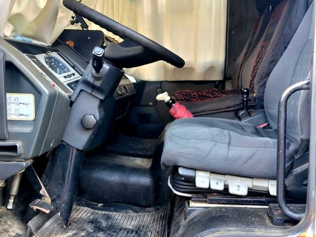 Белый МАН Л, объемом двигателя 4.6 л и пробегом 800 тыс. км за 8000 $, фото 2 на Automoto.ua