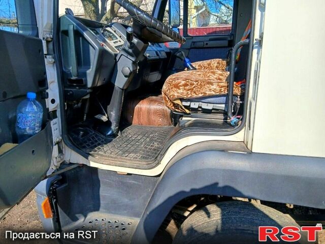 Белый МАН Л, объемом двигателя 4.6 л и пробегом 914 тыс. км за 17000 $, фото 9 на Automoto.ua