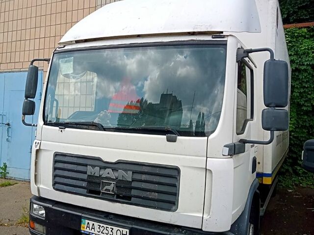 Белый МАН Л, объемом двигателя 4.6 л и пробегом 937 тыс. км за 11080 $, фото 1 на Automoto.ua