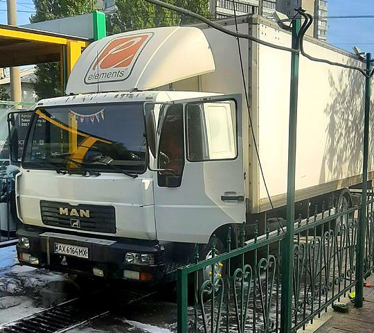 МАН L, об'ємом двигуна 4.6 л та пробігом 100 тис. км за 8300 $, фото 6 на Automoto.ua