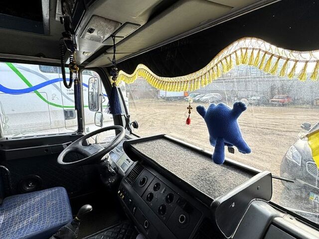 Синий МАН Л, объемом двигателя 6.9 л и пробегом 581 тыс. км за 14000 $, фото 7 на Automoto.ua