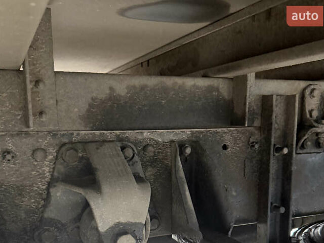 Зелений МАН ЛЄ 12.220, об'ємом двигуна 6.87 л та пробігом 300 тис. км за 10000 $, фото 23 на Automoto.ua