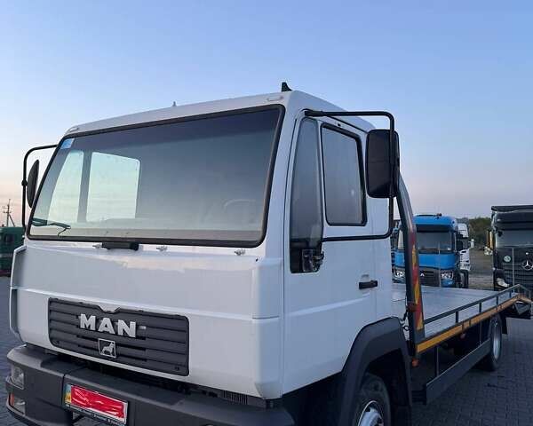 Белый МАН ЛЕ 8.180, объемом двигателя 4.7 л и пробегом 280 тыс. км за 21500 $, фото 1 на Automoto.ua