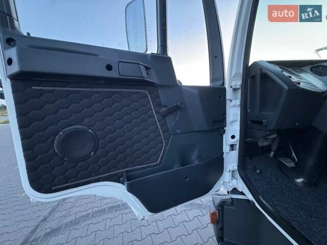 Белый МАН ЛЕ 8.180, объемом двигателя 4.7 л и пробегом 280 тыс. км за 21500 $, фото 18 на Automoto.ua