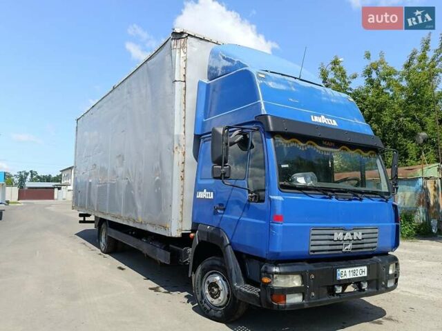 Синий МАН ЛЕ 8.180, объемом двигателя 6.87 л и пробегом 630 тыс. км за 13000 $, фото 10 на Automoto.ua