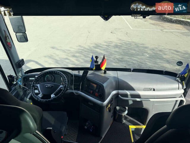 Зеленый МАН Р08, объемом двигателя 12.42 л и пробегом 800 тыс. км за 200000 $, фото 7 на Automoto.ua