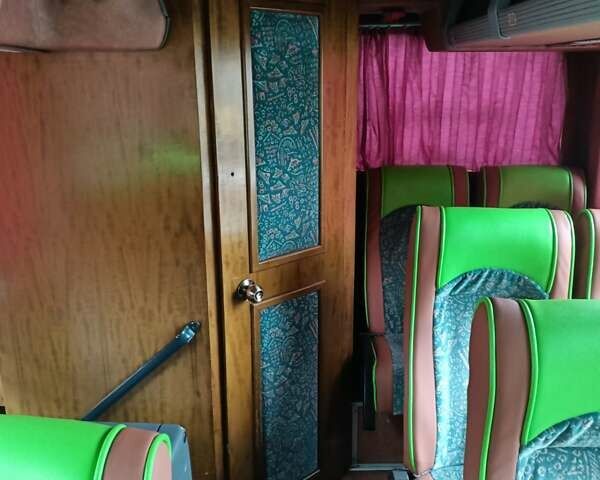 Зеленый МАН С 2000, объемом двигателя 6.9 л и пробегом 400 тыс. км за 14500 $, фото 1 на Automoto.ua