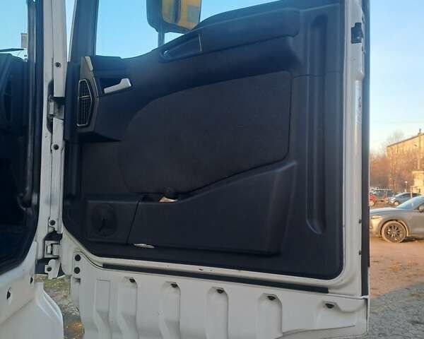 Білий МАН TGA, об'ємом двигуна 11.97 л та пробігом 10 тис. км за 17900 $, фото 63 на Automoto.ua