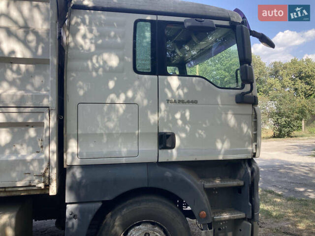 Белый МАН ТГА, объемом двигателя 10.52 л и пробегом 100 тыс. км за 21000 $, фото 3 на Automoto.ua