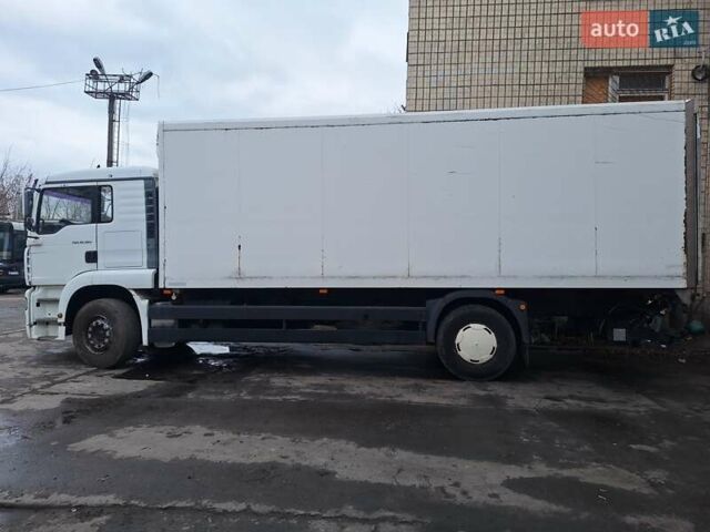 Белый МАН ТГА, объемом двигателя 11.97 л и пробегом 450 тыс. км за 19500 $, фото 6 на Automoto.ua