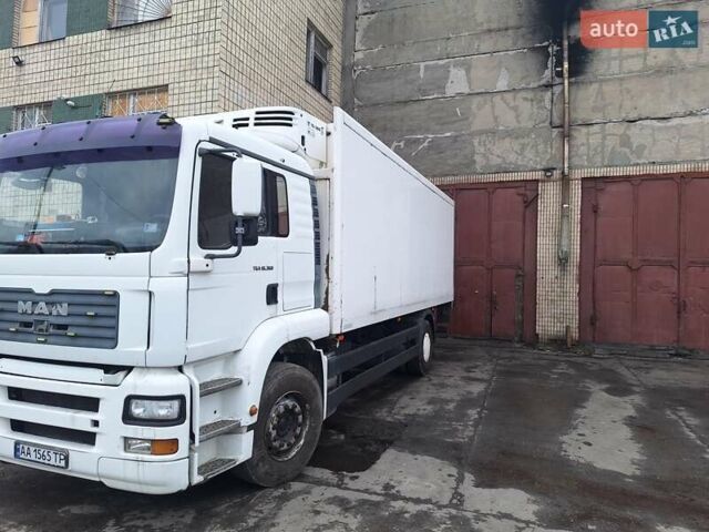 Белый МАН ТГА, объемом двигателя 11.97 л и пробегом 450 тыс. км за 19500 $, фото 1 на Automoto.ua