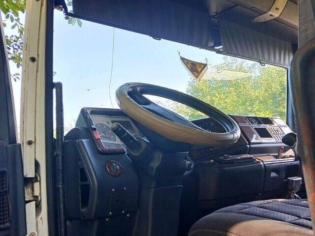 Белый МАН ТГА, объемом двигателя 12 л и пробегом 120 тыс. км за 10000 $, фото 8 на Automoto.ua