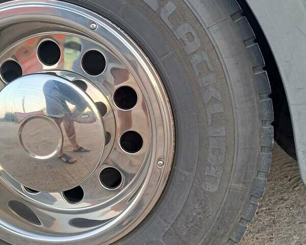 Белый МАН ТГА, объемом двигателя 10.52 л и пробегом 480 тыс. км за 18000 $, фото 11 на Automoto.ua