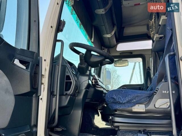 Белый МАН ТГА, объемом двигателя 12.82 л и пробегом 300 тыс. км за 32900 $, фото 8 на Automoto.ua