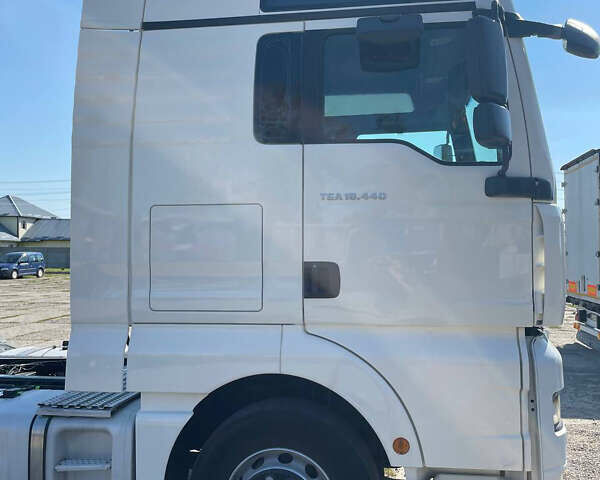 МАН ТГА, объемом двигателя 0 л и пробегом 999 тыс. км за 11800 $, фото 3 на Automoto.ua