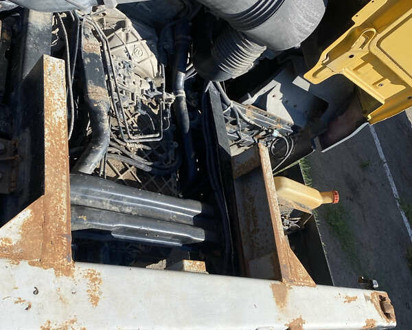 Желтый МАН ТГА, объемом двигателя 11.97 л и пробегом 1 тыс. км за 9000 $, фото 2 на Automoto.ua