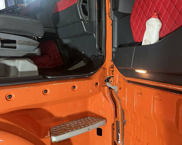 Помаранчевий МАН TGA, об'ємом двигуна 12.82 л та пробігом 160 тис. км за 12000 $, фото 6 на Automoto.ua