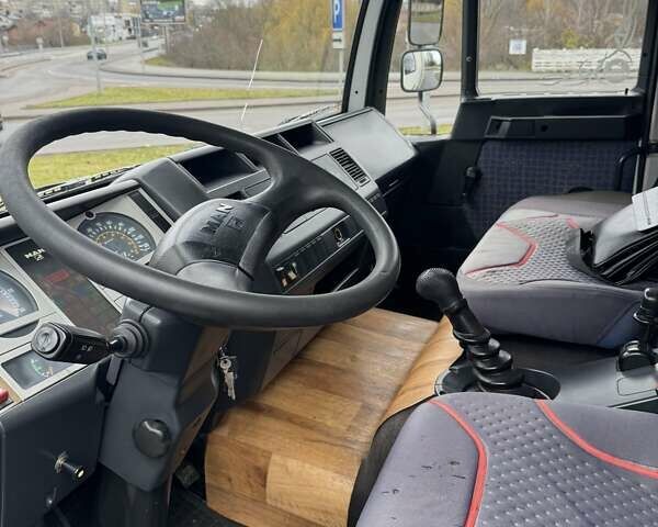 Белый МАН ТГЛ, объемом двигателя 4.58 л и пробегом 650 тыс. км за 12800 $, фото 8 на Automoto.ua