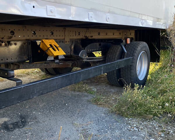 Белый МАН ТГЛ, объемом двигателя 4.58 л и пробегом 530 тыс. км за 15999 $, фото 5 на Automoto.ua