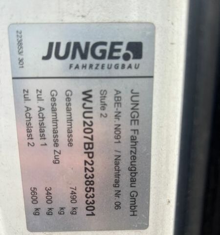 Белый МАН ТГЛ, объемом двигателя 4.58 л и пробегом 208 тыс. км за 21600 $, фото 7 на Automoto.ua