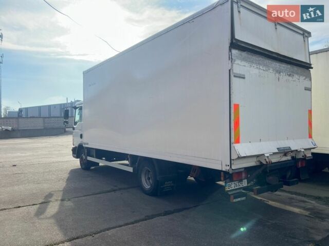 Белый МАН ТГЛ, объемом двигателя 4.58 л и пробегом 358 тыс. км за 21600 $, фото 4 на Automoto.ua