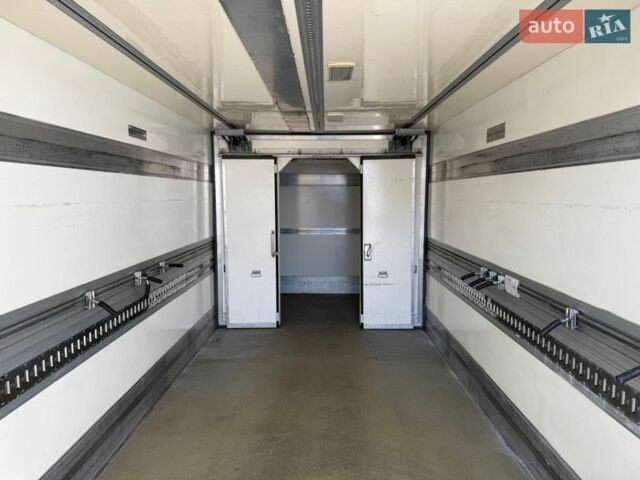 Белый МАН ТГЛ, объемом двигателя 4.6 л и пробегом 425 тыс. км за 34700 $, фото 10 на Automoto.ua