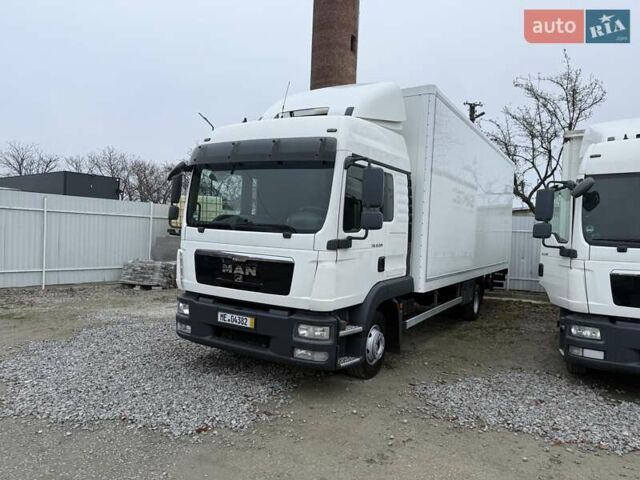 Белый МАН ТГЛ, объемом двигателя 4.6 л и пробегом 551 тыс. км за 34590 $, фото 4 на Automoto.ua