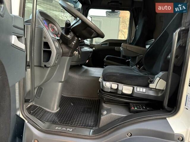 МАН ТГЛ 2012 в Бучаче на Automoto.ua Белый МАН ТГЛ, объемом двигателя 4.6 л и пробегом 548 тыс. км за 34500 $, фото 34 на Automoto.ua