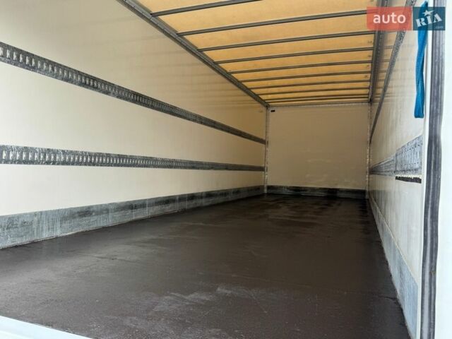 Белый МАН ТГЛ, объемом двигателя 4.6 л и пробегом 487 тыс. км за 30700 $, фото 14 на Automoto.ua