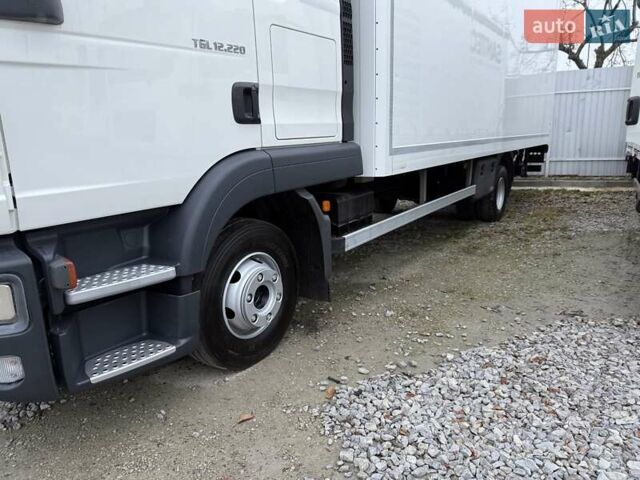 Белый МАН ТГЛ, объемом двигателя 4.6 л и пробегом 551 тыс. км за 34590 $, фото 9 на Automoto.ua