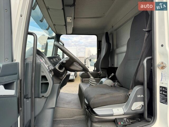 Белый МАН ТГЛ, объемом двигателя 4.6 л и пробегом 167 тыс. км за 26900 $, фото 11 на Automoto.ua