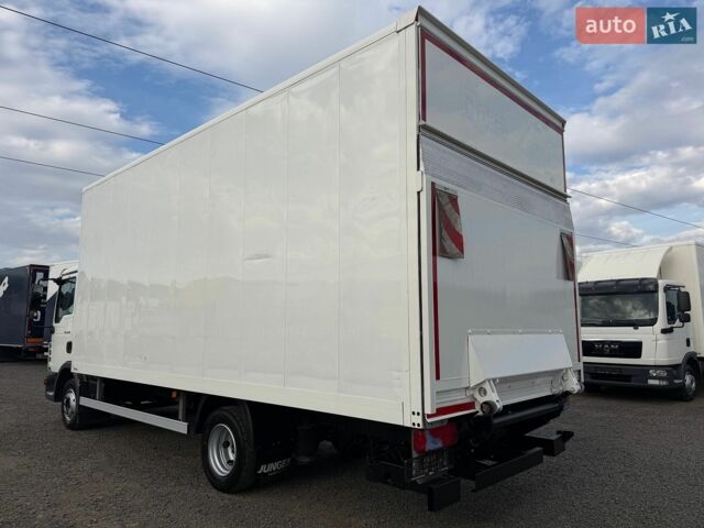 Белый МАН ТГЛ, объемом двигателя 4.6 л и пробегом 167 тыс. км за 26900 $, фото 4 на Automoto.ua