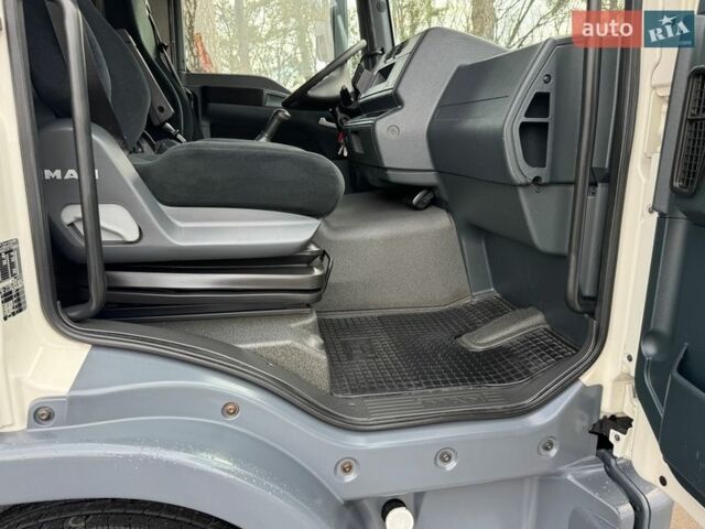 Белый МАН ТГЛ, объемом двигателя 4.6 л и пробегом 487 тыс. км за 30700 $, фото 25 на Automoto.ua