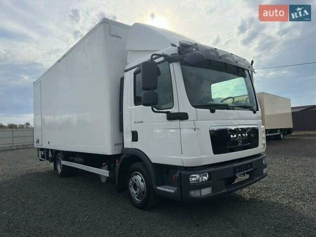 Белый МАН ТГЛ, объемом двигателя 4.6 л и пробегом 418 тыс. км за 25900 $, фото 2 на Automoto.ua