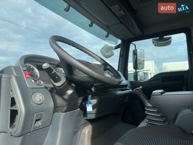 Белый МАН ТГЛ, объемом двигателя 4.6 л и пробегом 418 тыс. км за 25900 $, фото 20 на Automoto.ua